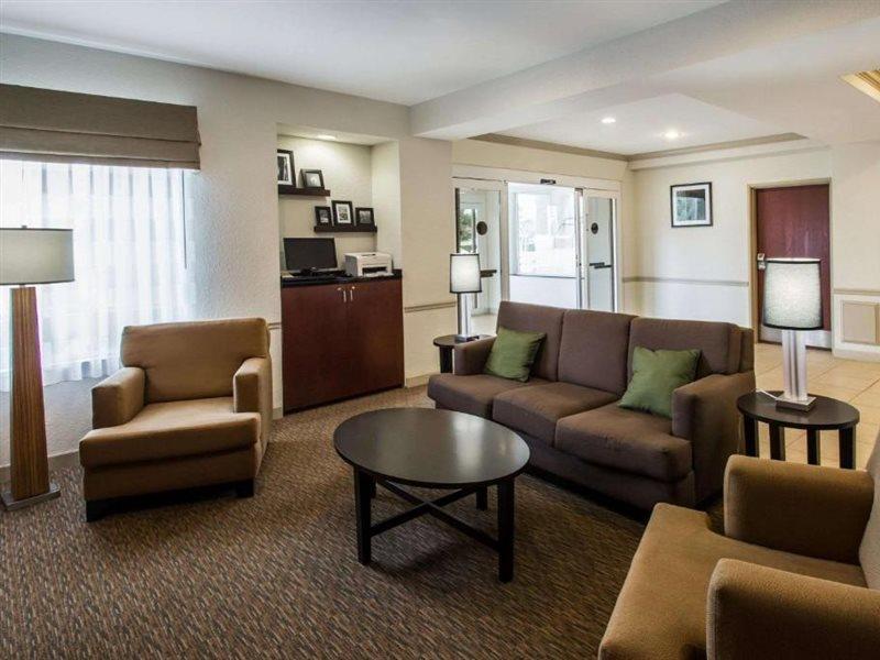 Sleep Inn & Suites Palatka North Buitenkant foto